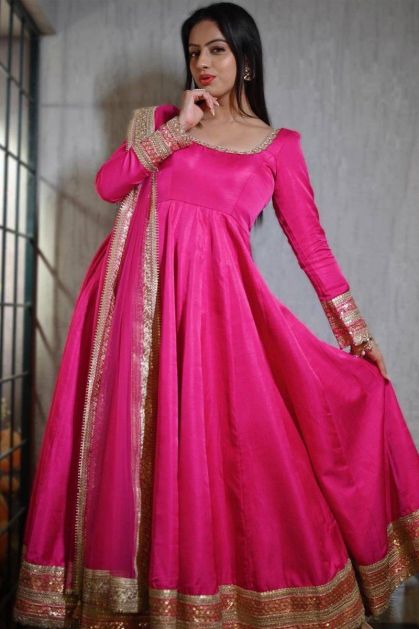 Light Pink Thread Embroidered Anarkali – Lashkaraa
