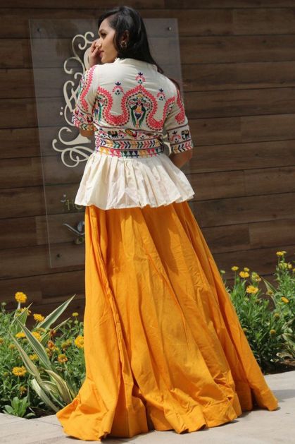 Amazon.com: LEANI Womens Ruffle Summer Dresses Cutout Waist Maxi Dress  Flowy Tiered Beach Dress ArmyGreen : Clothing, Shoes & Jewelry