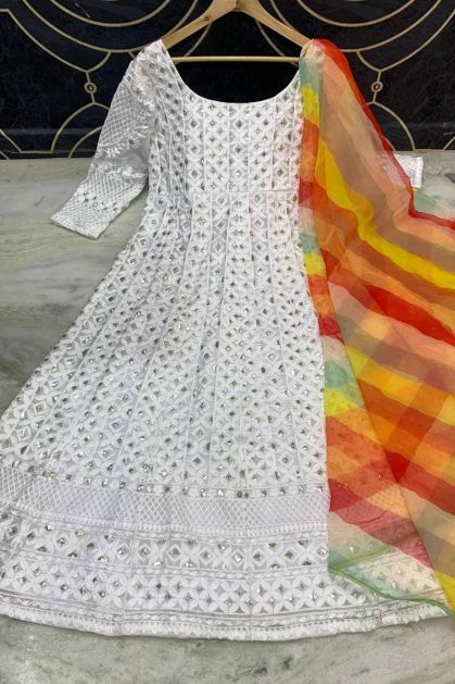 Ziaaz Design Pakistani Suit, Handwash at Rs 1450 in Surat | ID: 25377677373