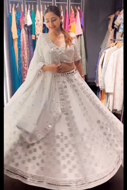 Traditional Wear Navratri Designer White and Pink Mirror Work Lehenga,  Party Wear Lehenga, Lehenga Choli, लहंगा - Ahesas Fashion, Surat | ID:  2851622219833