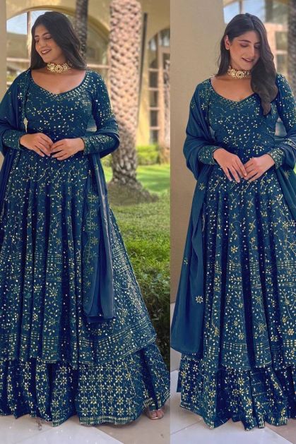 Fashion Designer Yankita Kapoor Style Light Lilac Shaded Gown